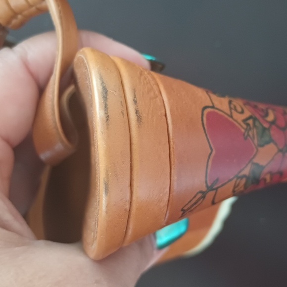 Gucci Tattoo Wedge shoes, Preloved - Picture 9 of 15